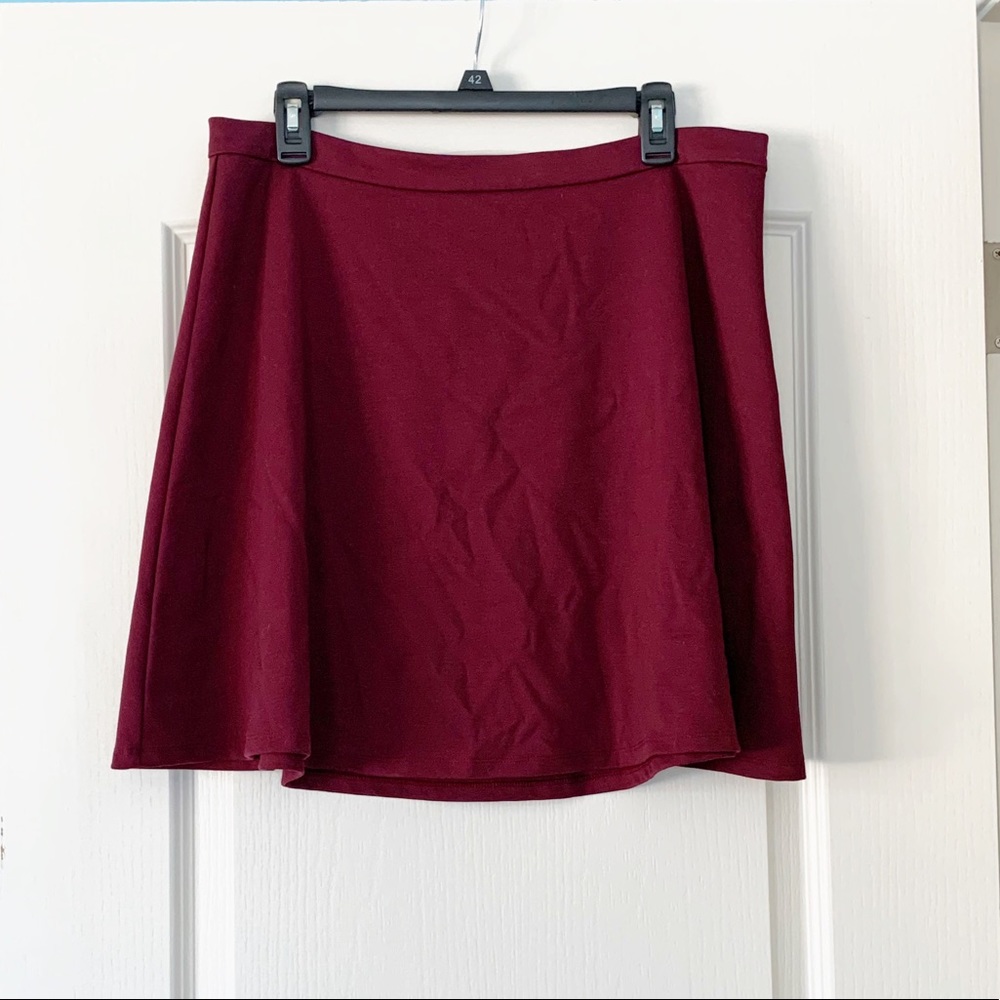Gap skirt wine/plum color size large